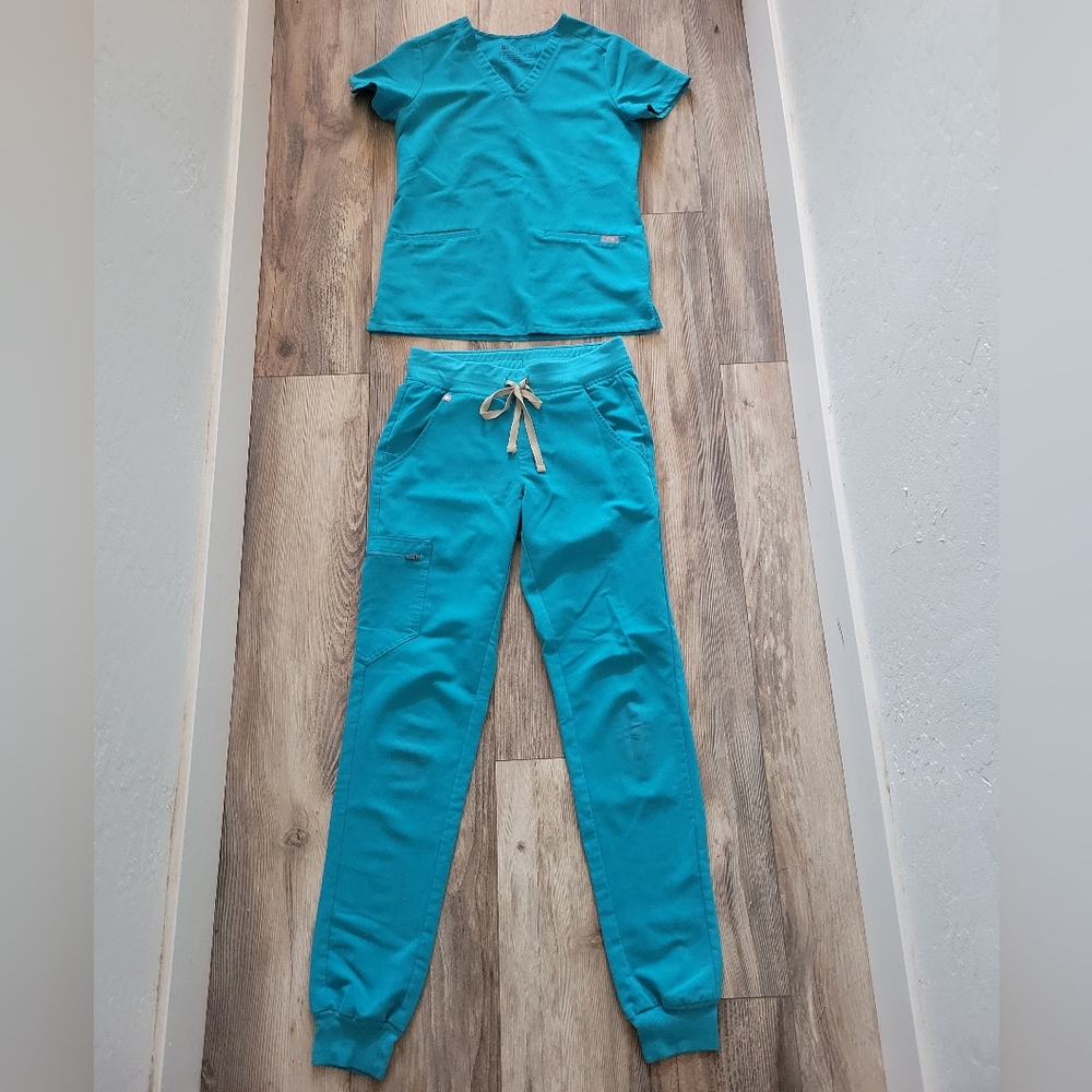 Figs Teal Scrub Top & Pants Set